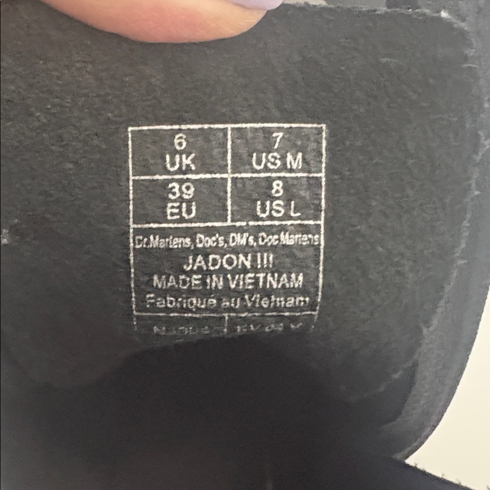 Dr. Martens Jadon III Black leather Boots. Airware. Women’s size 8/ Men’s 7. $95 - Picture 7 of 9
